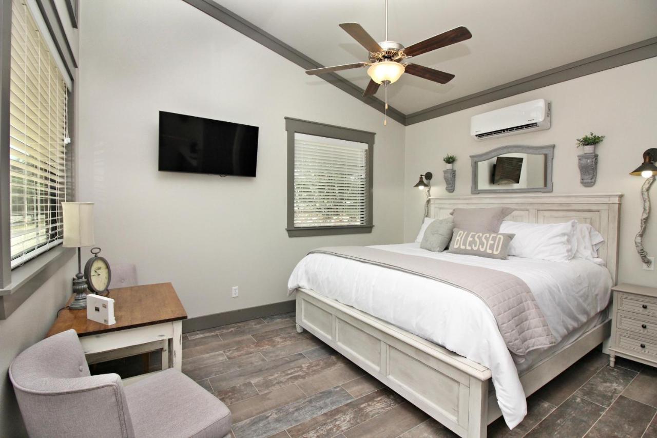 Green Acres Cottages - Dripping Springs Suite Wimberley Exterior foto